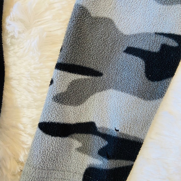 Columbia Fleece Pullover - Picture 4 of 6